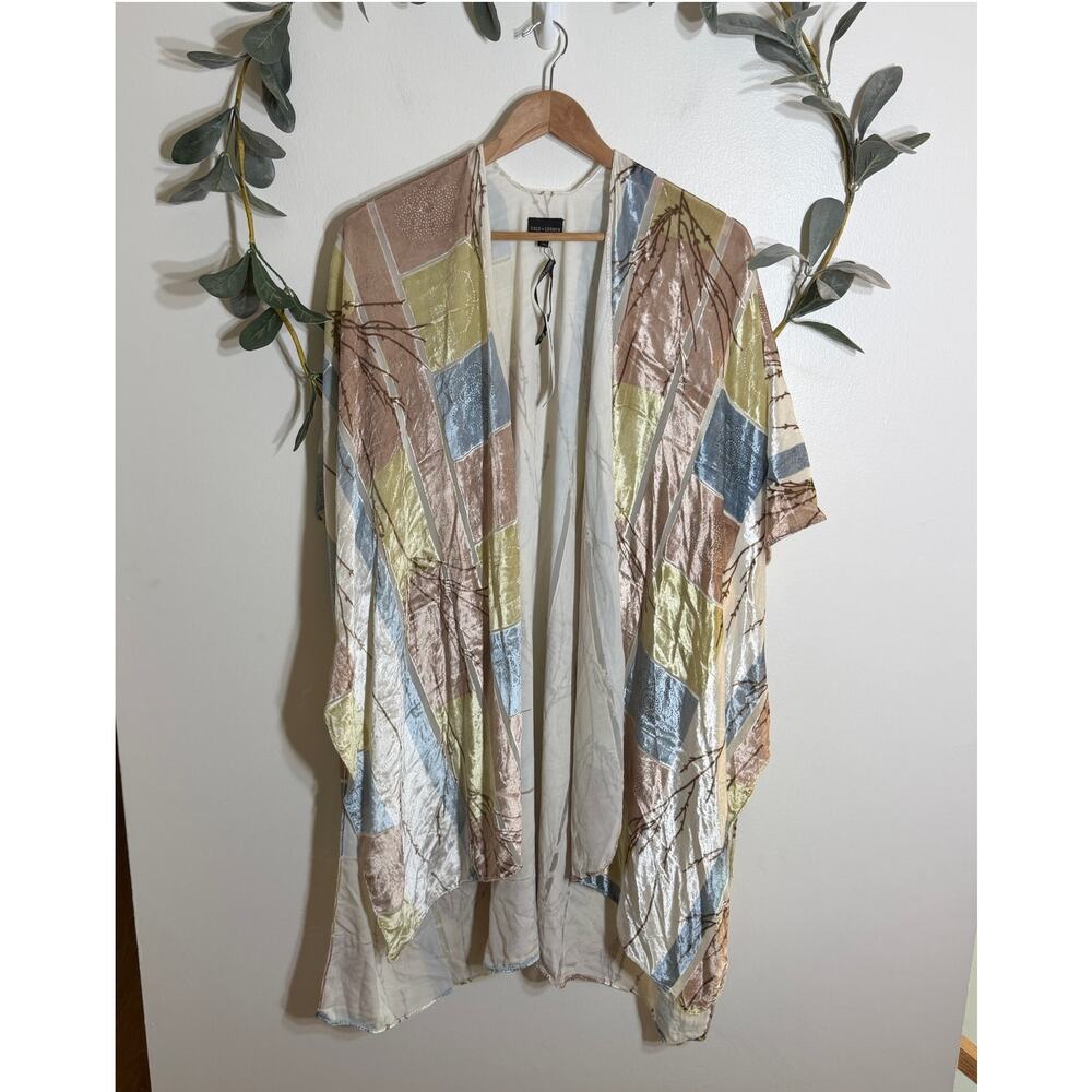NWT Coco + Carmen Wrap